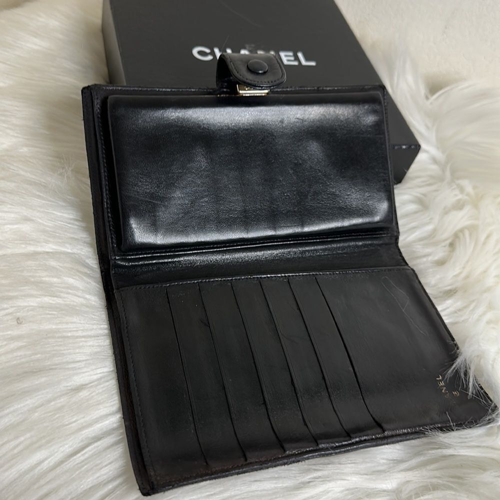 💯Authentic Chanel Long Wallet 🍀 - Picture 16 of 17